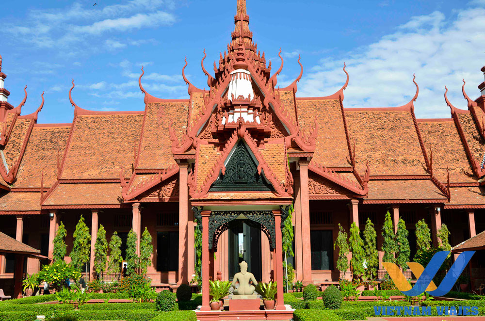 guía viajar phnom penh