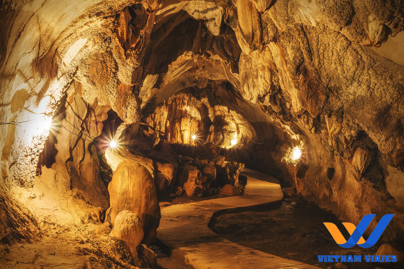 qué ver en vang vieng